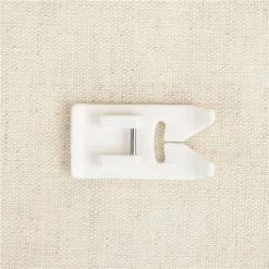 Meilleure vente ✔️ MDC Accessoires Machine à Coudre Semelle Universelle Plastique Pour Machine à Coudre Plastique 🥰